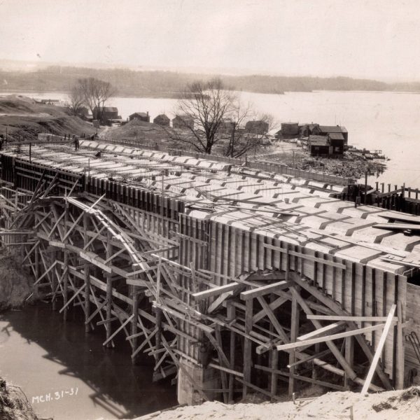 Stanely Contracting on Humber River Bridge Toronto (1931)